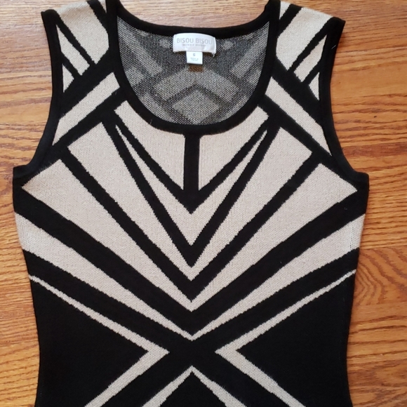 Bisou Bisou Dress - Picture 4 of 7